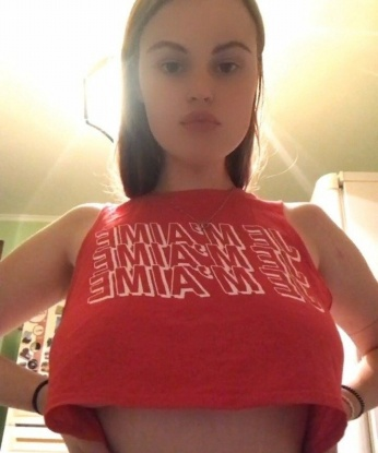 Анкета проститутки Ниночка - город Зугрэс, 1998 лет, №13407